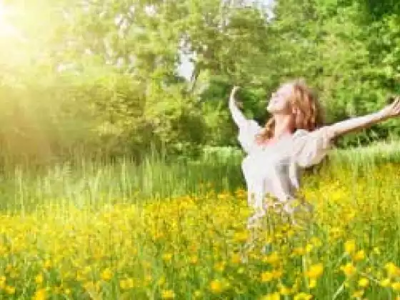 Forget About Cleansing, The Real Way To Detox This Spring