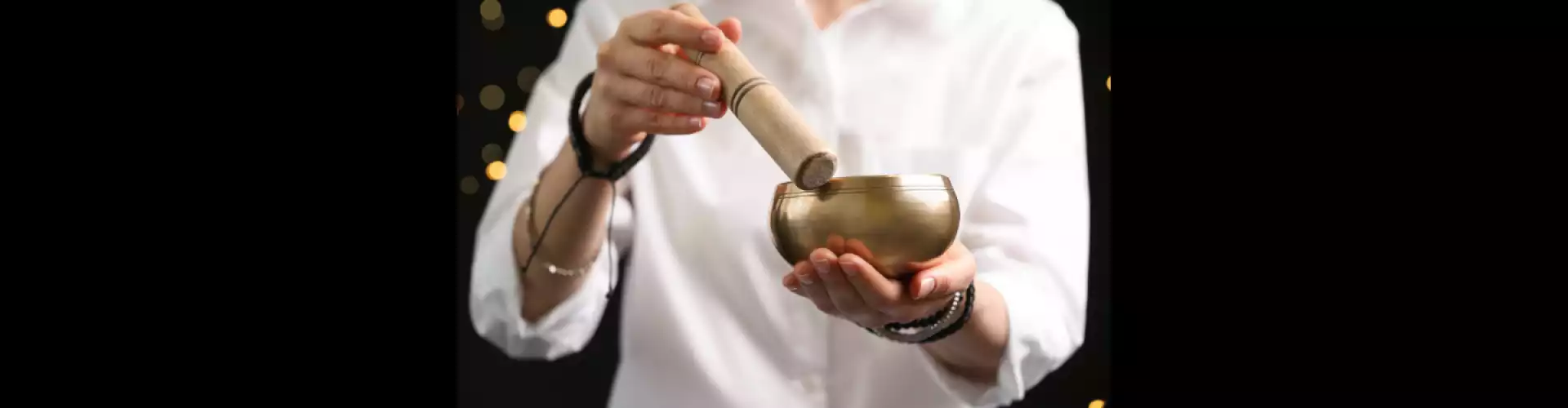 Tıbbi Çigong ve Sesle Şifa - Online Class by Stephanie Brail
