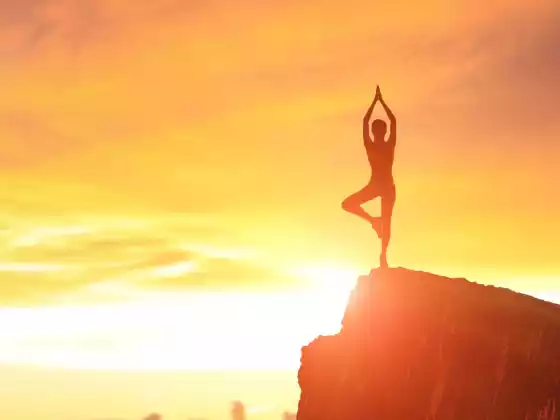 Yoga curativo riparatore: Speciale solstizio d'estate (Sedia Yoga)